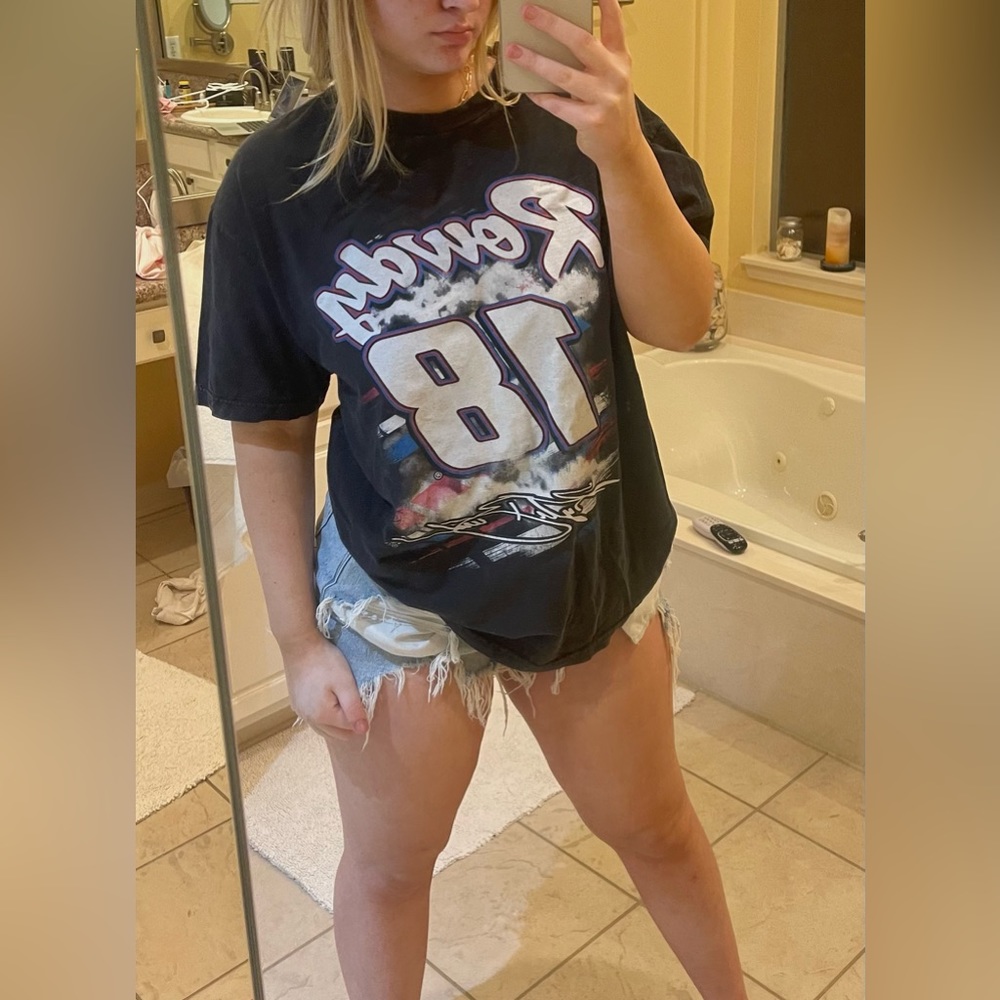 VINTAGE rowdy oversized tee